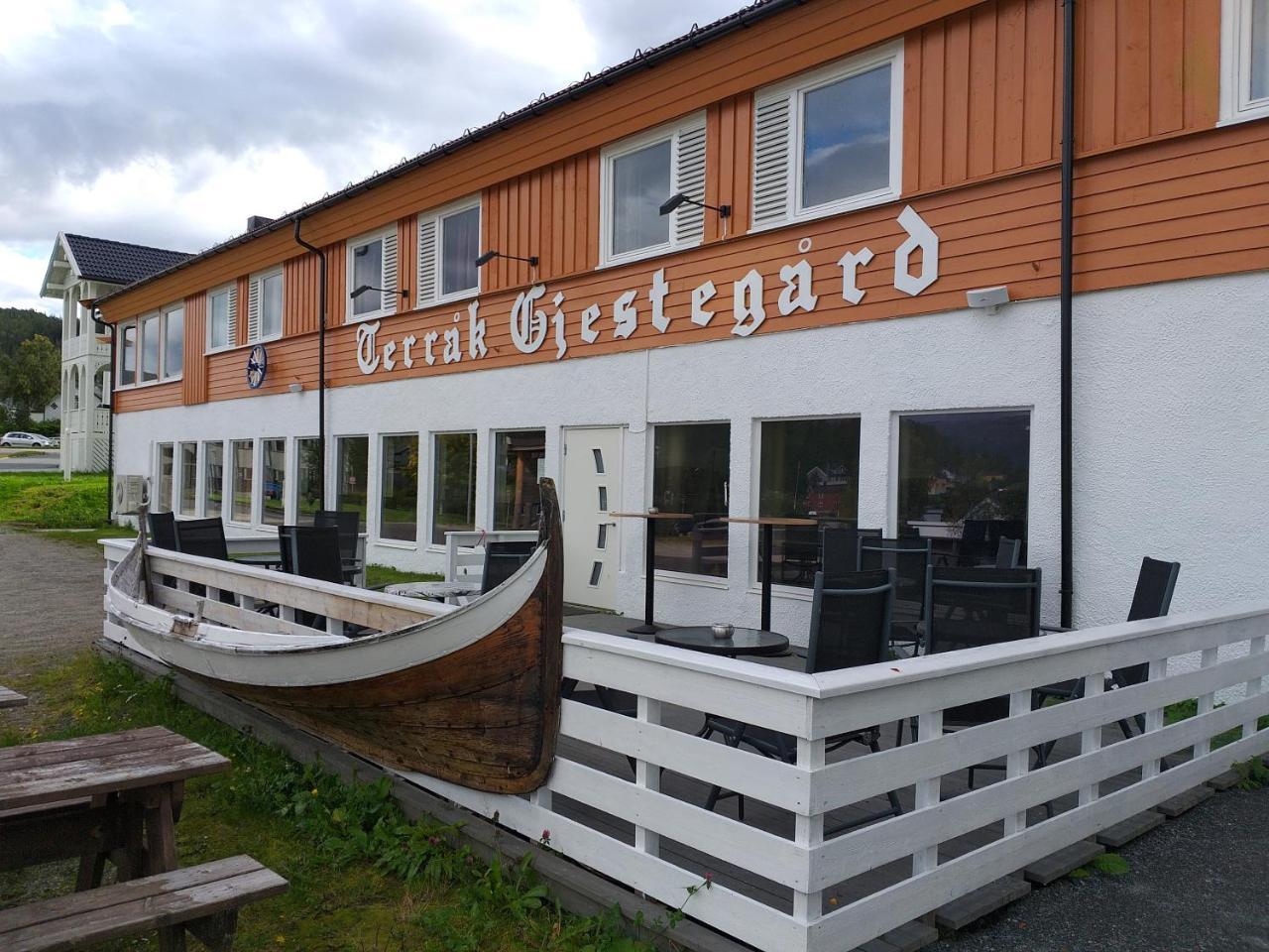 Terrak Gjestegard Exteriör bild